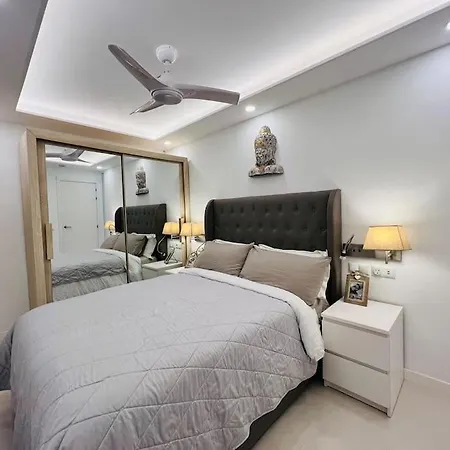 Luxury Duplex Apartment *